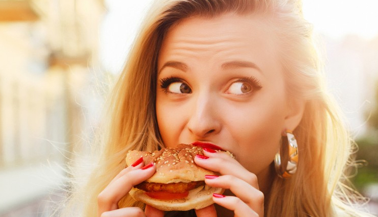 college workout plan,fitness tips for college students,how to stay fit in college,achieving workout goals in college,college fitness challenges,tips for working out in a college dorm room,exercise routines for college students,best workouts for busy college schedules,health and fitness for college students,how to balance fitness and academics in college