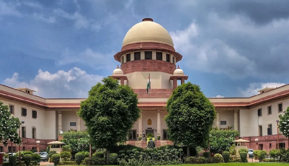 सुप्रीम कोर्ट का अहम फैसला: वक्फ करने के लिए 5 साल तक इस्लाम पालन की शर्त हुई स्थगित