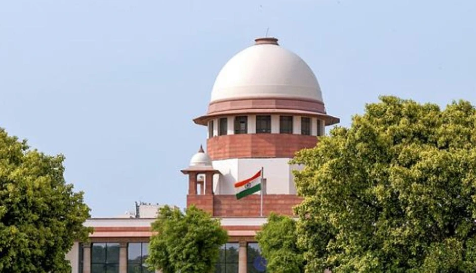राहुल गांधी और ओवैसी की याचिकाओं पर सुप्रीम कोर्ट में आज सुनवाई, CEC ज्ञानेश कुमार से जुड़े विवाद पर नजरें