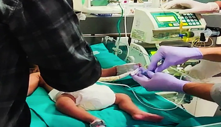 coronavirus,gujarat,new born girl corona positive,corona news,hindi news