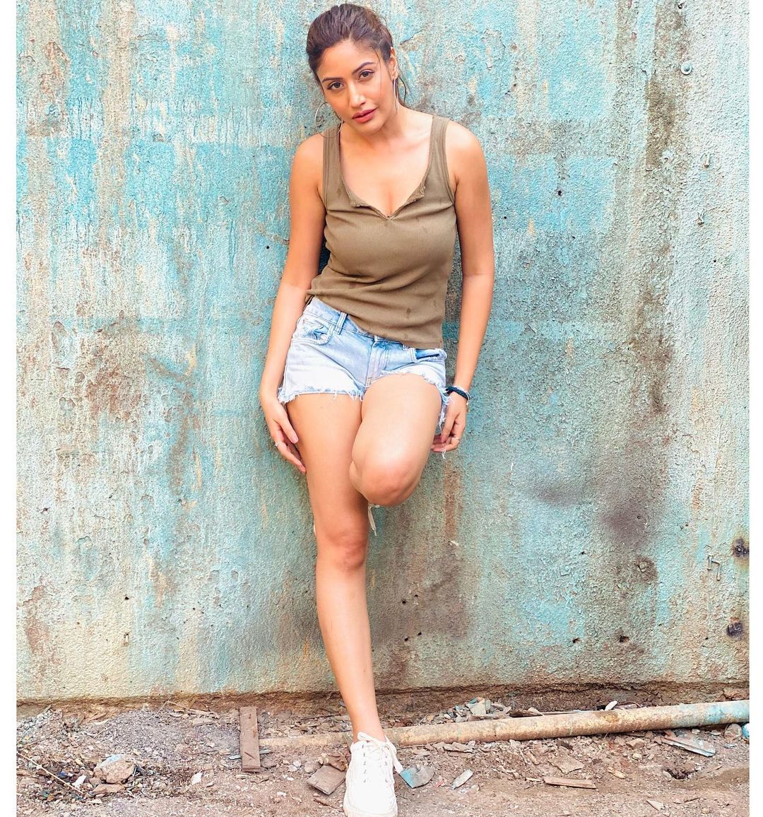 surbhi chandna,surbhi chandna viral photoshoot,surbhi  chandna latest photos,surbhi chandna hot photos,surbhi chandna news,entertainment,bollywood news