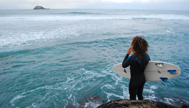 places to enjoy surfing,surfing in christchurch new zealand,christchurch,new zealand,surfing