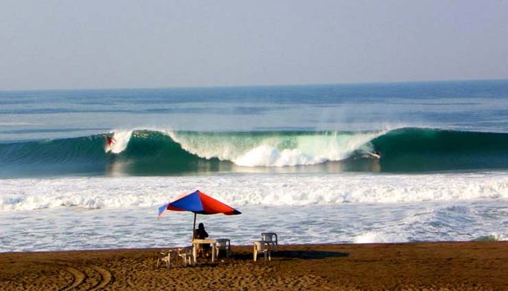 places for surfing in mexico,surfing in mexico,mexico,ensenada,baja california,mazatlan,sinaloa,sayulita,nayarit,cuyutlan,colima,la ticla,michoacan
