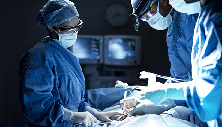 menopause,reason for early menopause,menopause female,female health,Health,Health tips