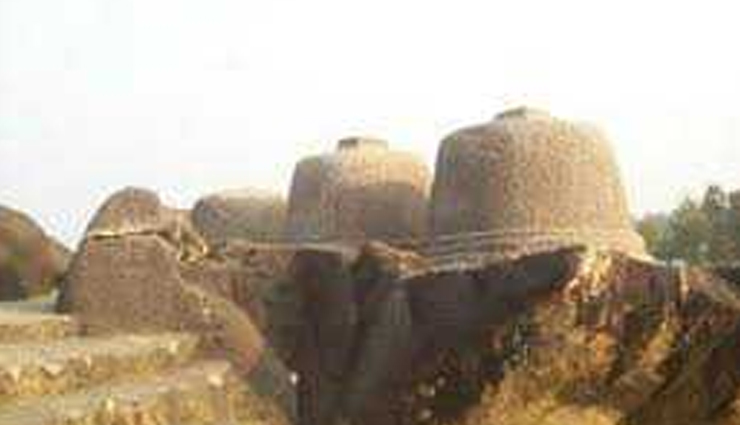 sun temples in india,must visit sun temples in india,the brahmanya dev temple at unao,sun temple at surya prahar,suryanar temple near kumbakonam,suryanarayana swamy temple in arasavalli,the dakshinaarka temple at gaya,surya mandir konark,sun temple at modhera,travel,india tourism,tourist places in india