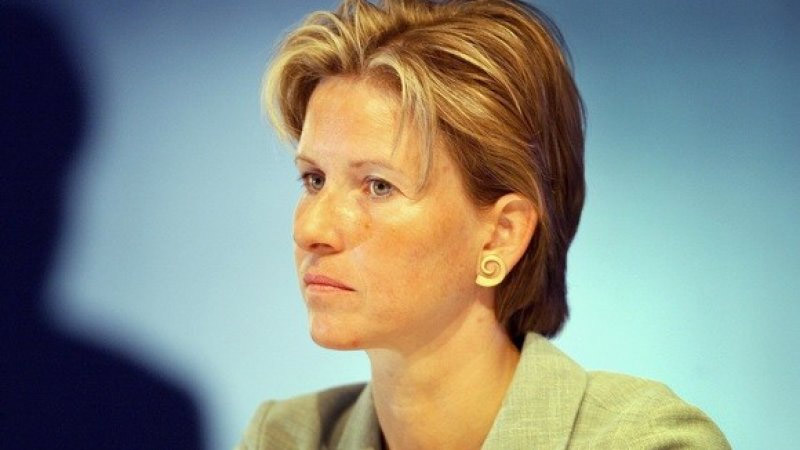 richest women in the world,most rich women in the world,liliane bettencourt,alice louise walton,jacqueline mars,maria franca fissolo,susanne klatten,womens day special