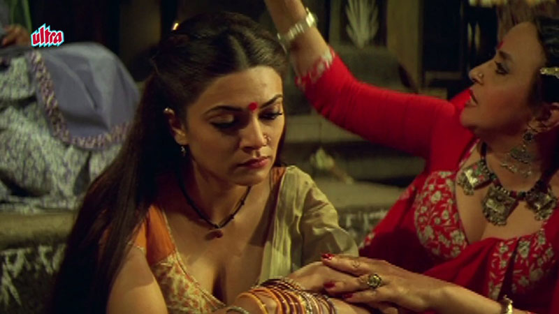 bollywood divas,role of prostitute,entertainment news