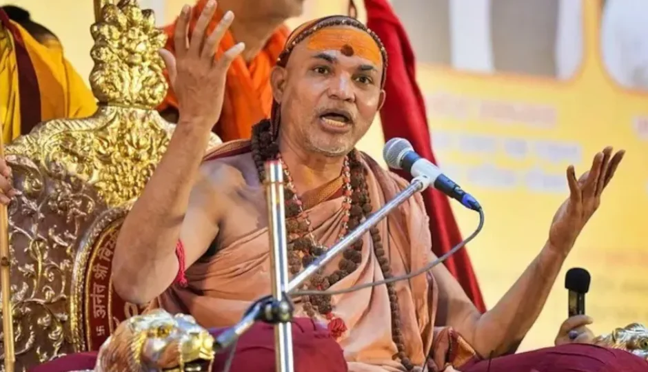 ‘पहले मुसलमानों से दस्तावेज़ मांगे, अब शंकराचार्य से भी?’, स्वामी अविमुक्तेश्वरानंद को नोटिस पर कांग्रेस का हमला