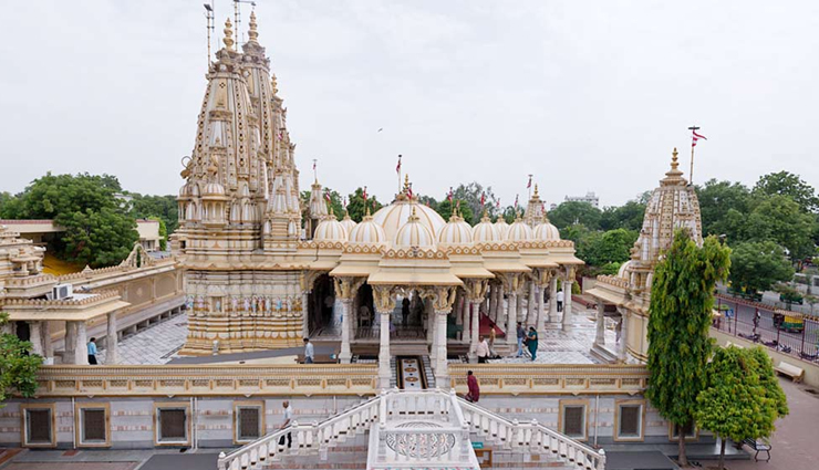 gujarat temples,famous temples in gujarat,popular temples in gujarat,gujarat pilgrimage sites,religious places in gujarat,ancient temples in gujarat,historic temples in gujarat,gujarat temple tourism,gujarat temple architecture,gujarat temple tour