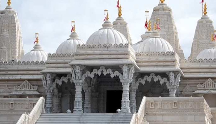 hindu temples in pakistan,holidays,travel