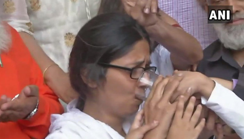 swati maliwal,hunger strike,delhi
