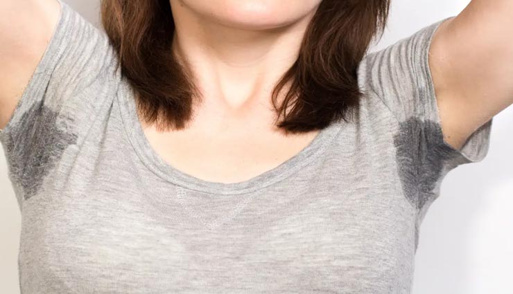 जरूरत से ज्यादा पसीना बन रहा समस्या, इन उपायों की मदद से पाए छुटकारा