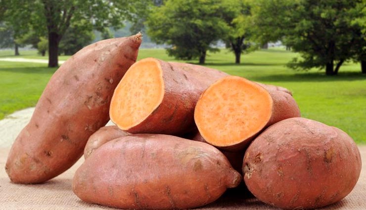 5 foods to maintain your child growth,sweet potatoes,milk,broccoli,eggs,cheese,health tips for child growth