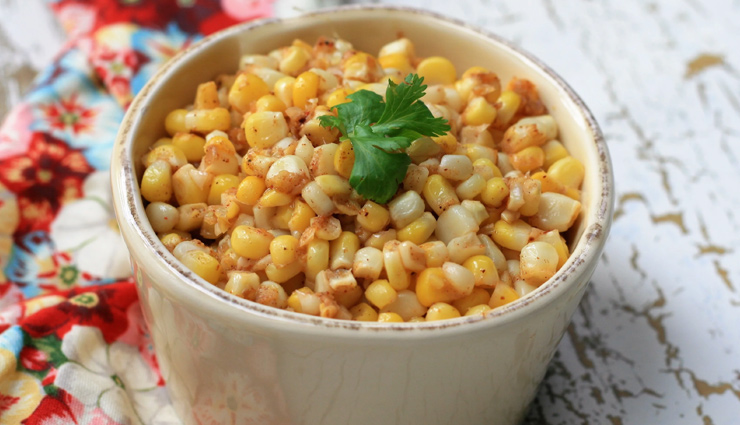 palestinian street food,kubbeh,manqousheh,sweetcorn,kaak,potato swirl,holidays,travel