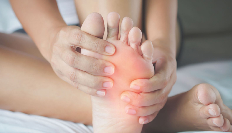 The Best Home Remedies To Reduce Swelling