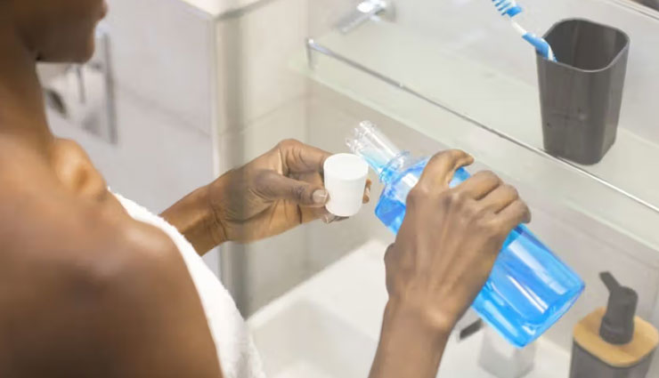 swollen gums,home remedies for swollen gums,gum inflammation,natural remedies for gum pain,swollen gums treatment,gum infection relief,how to reduce gum swelling,oral health,gum pain remedies,healthy gums