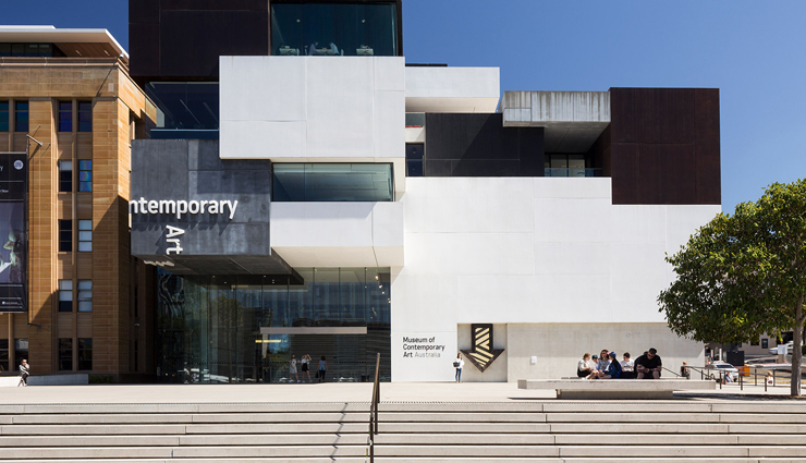 sydney,free things in sydney,places to visit in sydney,tourist attraction in sydney,barrenjoey lighthouse,rocks discovery museum,sydney opera house,sydney conservatorium of music,st marys cathedral,hyde park,royal botanic gardens,museum of contemporary art australia