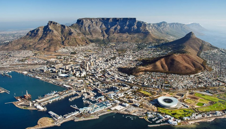 table top mountains to visit,mount roraima,venezuela,table mountain,south africa,autana tepui,ptari tepui,ben bulben,ireland,auyantepui