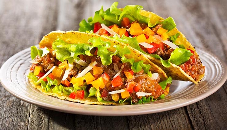 sandwiches to loos weight,recipe of healthy sandwiches,pb & b sandwich,berry and almond butter sandwich,grilled chicken sandwich,taco salad sandwich,chickpea spinach sandwich