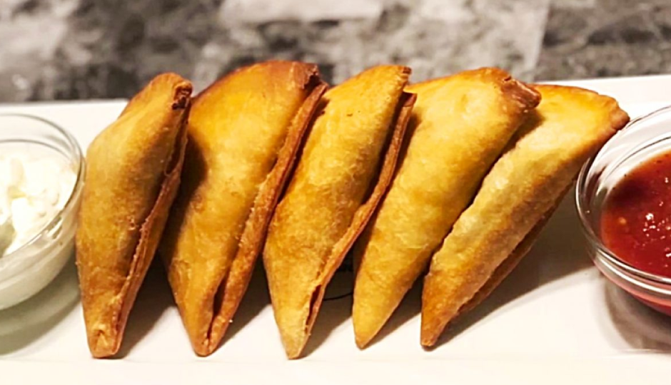 टेको समोसा : पूरा परिवार इस पर प्यार लुटाएगा बेशुमार, नाश्ते या स्नैक्स के रूप में हिट है यह डिश #Recipe