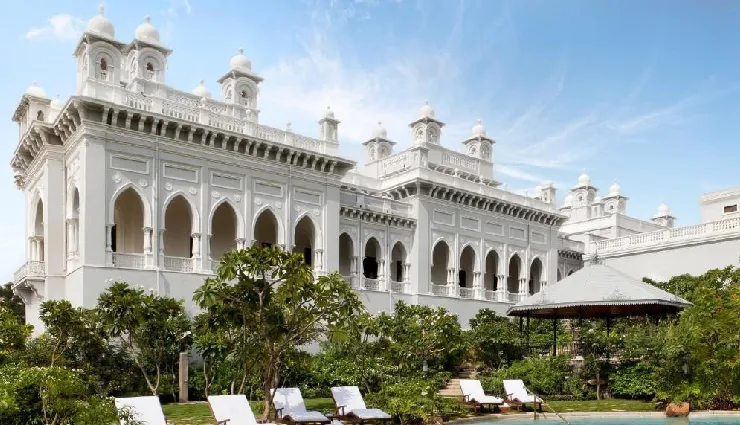 top luxury hotels in india,best 5-star hotels india,royal palaces turned hotels,luxury resorts india,oberoi udaivilas,taj lake palace udaipur,rambagh palace jaipur,umaid bhawan palace jodhpur,the leela palace new delhi,the oberoi amarvilas agra,wildflower hall shimla,the taj mahal palace mumbai,amanbagh rajasthan,evolve back resorts,heritage hotels india,palatial stays in india,luxury travel destinations india,regal hotels india,iconic hotels india