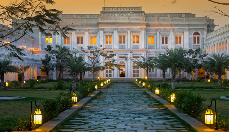 heritage hotels,magnificent forts,india,india travel,india tourism,tourist places in india,india travel guide,holidays in india