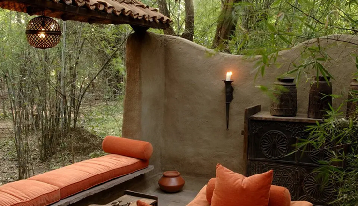 luxury jungle lodges in india,exotic wilderness experiences,super luxurious jungle retreats,premium wildlife lodgings,high-end jungle accommodations,india luxury eco lodges,exclusive jungle getaways,opulent forest lodges,top-tier exotic stays,ultra-luxurious indian jungle escapes