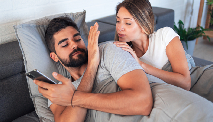 signs he is taking you for granted,subtle cues of being taken for granted,relationship red flags to watch for,recognizing when he is not appreciating you,warning signs of feeling undervalued in a relationship,indications of being taken for granted by your partner,relationship complacency signals,subtle signs of emotional neglect,how to tell if he is taking you for granted,underrated signs of relationship imbalance