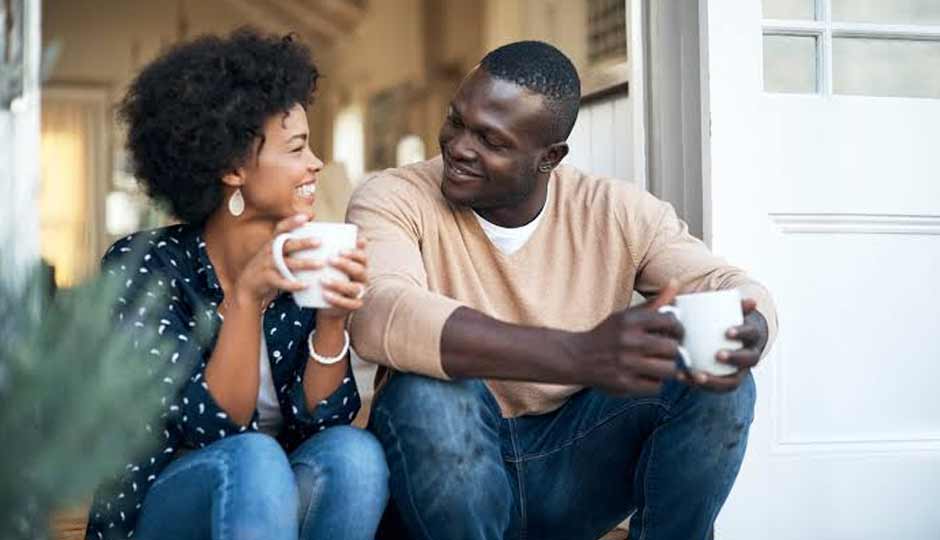 10 Ways To Talk To a Guy You Like and Make Him Like You Back