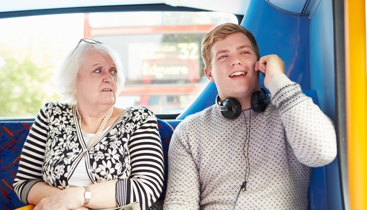 5 types of people we meet while traveling in bus,people we cross in bus,different kinds of people in bus