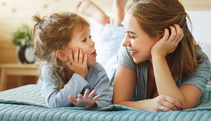 अपने बच्चों से कभी ना कहें इन 8 बातों में झूठ, पड़ता हैं नकारात्मक प्रभाव
