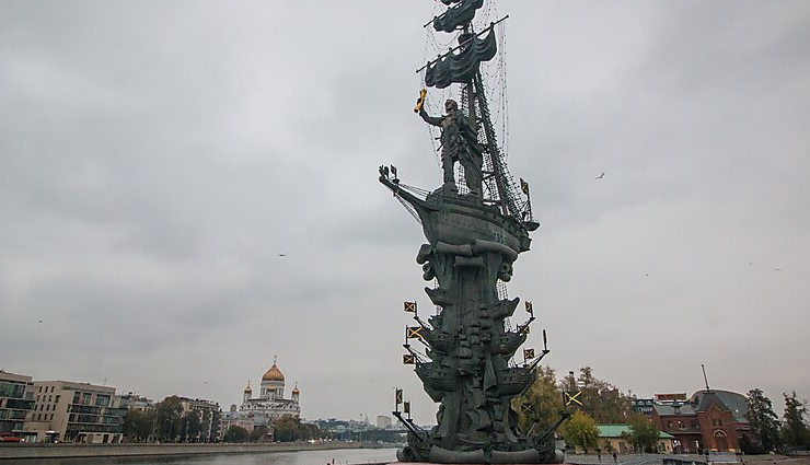 tallest statues,tallest statues in the world,statue of unity,india,spring temple buddha,china,laykyun sekkya buddha,myanmar,guanyin of nanshan,china,statue of belief,emperors yan and huang statue,the motherland monument,ukraine,ushiku daibutsu,japan,sendai daikannon,guishan guanyin,peter the great statue,russia