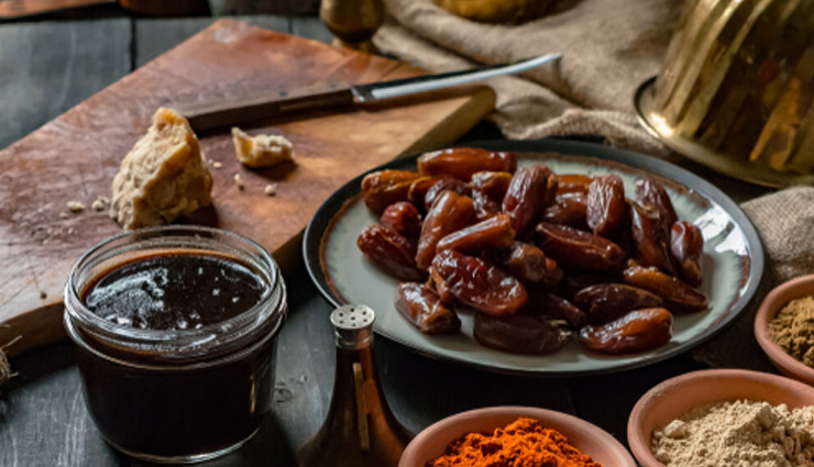 chutney recipes for meals,flavorful chutney ideas,indian chutney recipes,homemade chutney variations,spicy and tangy chutney dishes,condiments to elevate meals,versatile chutney creations,tantalizing your taste buds,easy chutney recipes,chutney for dosa and samosa,sweet and savory chutney delights,chutney recipe collection,quick chutney ideas,enhancing meal flavors with chutneys,condiment inspiration for home cooking