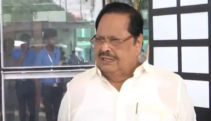 तमिलनाडु के मंत्री का दावा, सरकारी शराब में 'तामझाम' नहीं, अवैध शराब पीने को बढ़ावा