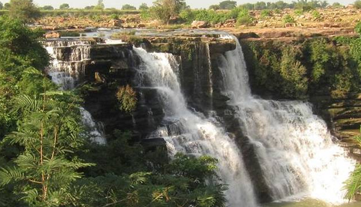 waterfalls in uttar pradesh,uttar pradesh