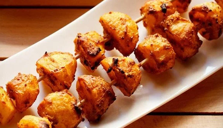 tandoori aloo tikka recipe,flavorful potato appetizer,spicy indian snack,tandoori potato kebab,easy tandoori recipe,delicious potato tikka,grilled potato snack,party appetizer,vegetarian tandoori dish,flavorful potato delight