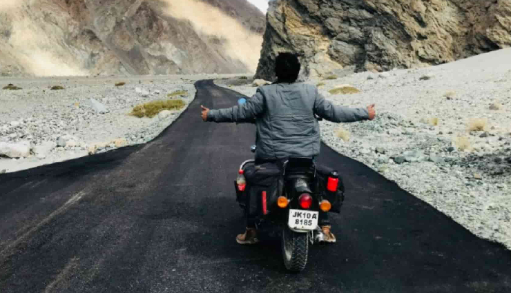 ladakh motorcycle routes,bike journey in ladakh,himalayan motorcycle tours,ladakh tour package,motorcycle adventure in ladakh,rohtang pass motorcycle ride,manali to leh bike trip,leh ladakh motorcycle expedition,pangong lake motorcycle route,ladakh cultural exploration by bike,motorbike tour of ladakh monasteries,himalayan landscape motorcycle ride,leh sightseeing on a motorcycle,adventure travel in north india,motorcycle trip itinerary in ladakh,ladakh motorcycle adventure tips,motorbike rental in ladakh,best motorcycle routes in north india,riding through himalayan villages,motorcycle journey through ladakh terrain