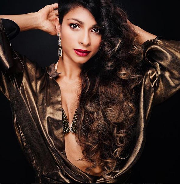 kajol,tanisha mukerji,america hotel