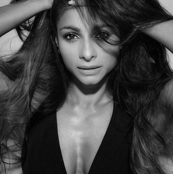 kajol,tanisha mukerji,america hotel