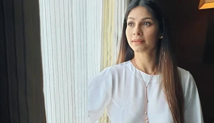 tanisha mukherjee,tanuja mukherjee,kajol,armaan kohli,tanisha mukherjee frozen her eggs