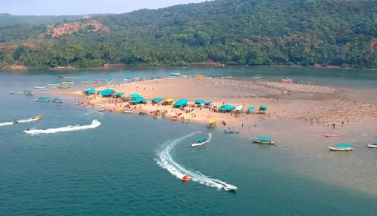 best beaches in india,marina beach chennai,pondicherry beaches,andaman and nicobar islands beaches,goa beach tourism,mumbai beach destinations,mahabalipuram beach,kovalam beach,tranquebar beach,indian coastal travel,hidden beach destinations in india