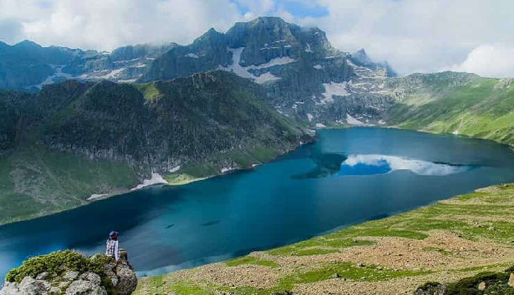 suru valley travel guide,beautiful places in suru valley,best places to visit in suru valley,suru valley tourism,sankoo village ladakh,kartse khar buddha statue,panikhar trekking,rangdum monastery ladakh,drang-drung glacier,warwan valley kashmir,tarsar lake trek,hidden gems of ladakh,suru valley offbeat destinations,places to explore in kargil,ladakh adventure travel