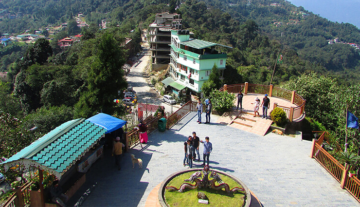 gangtok,tourist places in gangtok,sikkim,beautiful places in gangtok,gangtok travel,gangtok tourism