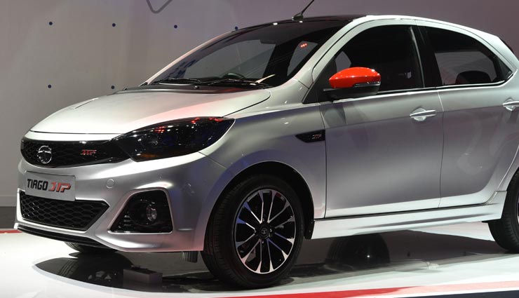 शानदार फीचर्स के साथ नवरात्रि के मौके पर लांच होंगी ये दमदार कारें upcoming cars,october,navratri,hyundai santro,datsun go,mahindra xuv700,tata tiago jtp,ford aspire facelift,mercedes-amg g 63,isuzu mu-x facelift,honda cr_v