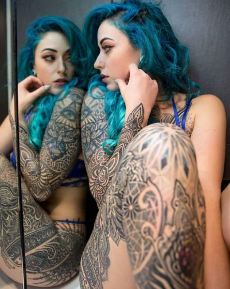 tattoo girl,viral pics ,टैटू गर्ल