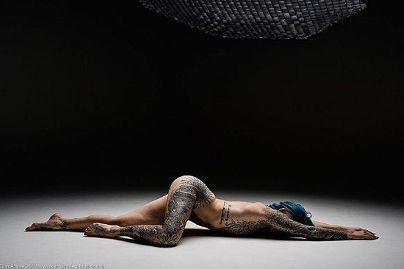 PHOTOS - टैटू की ये दीवानगी देख आप भी रह जाएंगे हैरान tattoo girl,viral pics