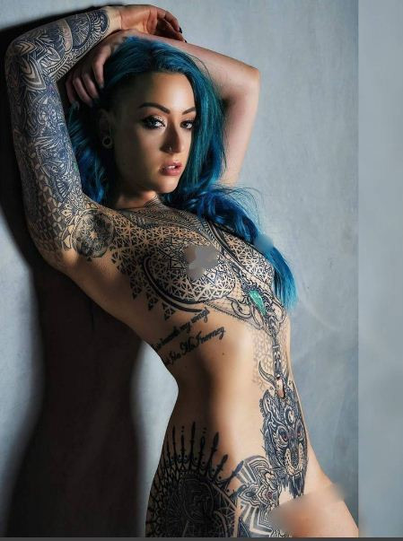 tattoo girl,viral pics ,टैटू गर्ल