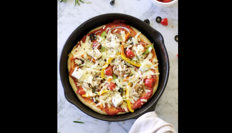 tawa pizza,pizza recipe,snacks recipe