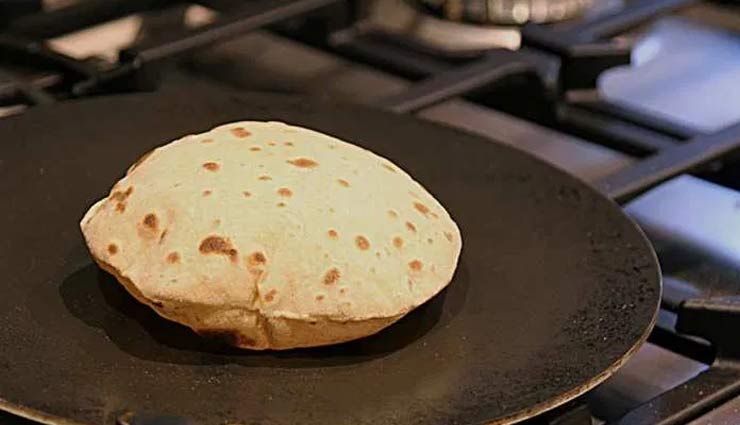 griddle,tawa,cleaning tips of tawa,household tips,kitchen tips,home decor,cleaning tawa