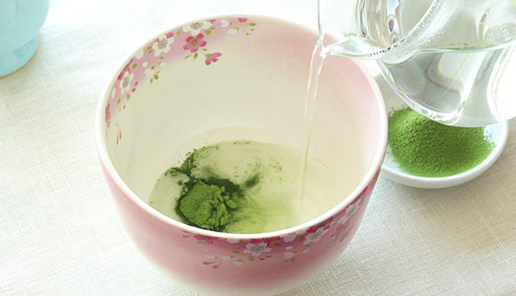 remedies to treat smell from feet,feet smell,remedies to treat stinky smell from feet,beauty tips,beauty hacks,smelly feet